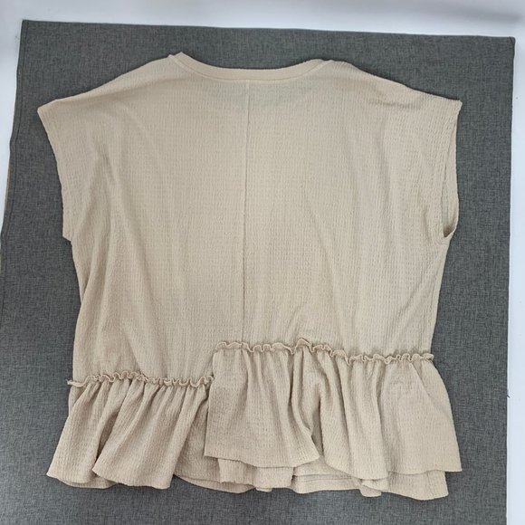 Aveology Cute Ruffled Blouse 22/24 Beige Textured Knit Top - Picture 11 of 12